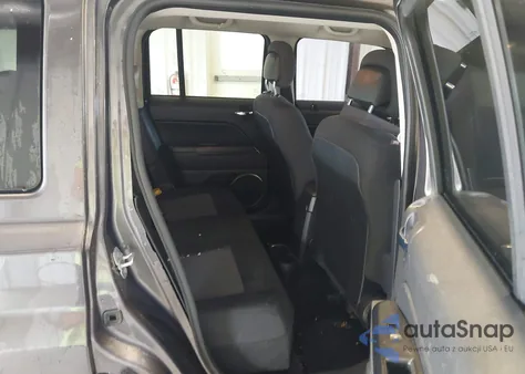 2016 Jeep Patriot Latitude из США, поврежденный, VIN 1C4NJRFB0GD597573